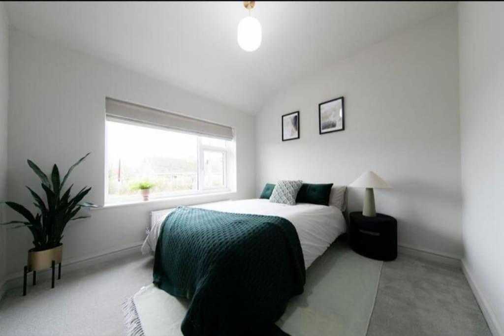 Recently Refurbished Home. Poulton-le-Fylde Eksteriør bilde